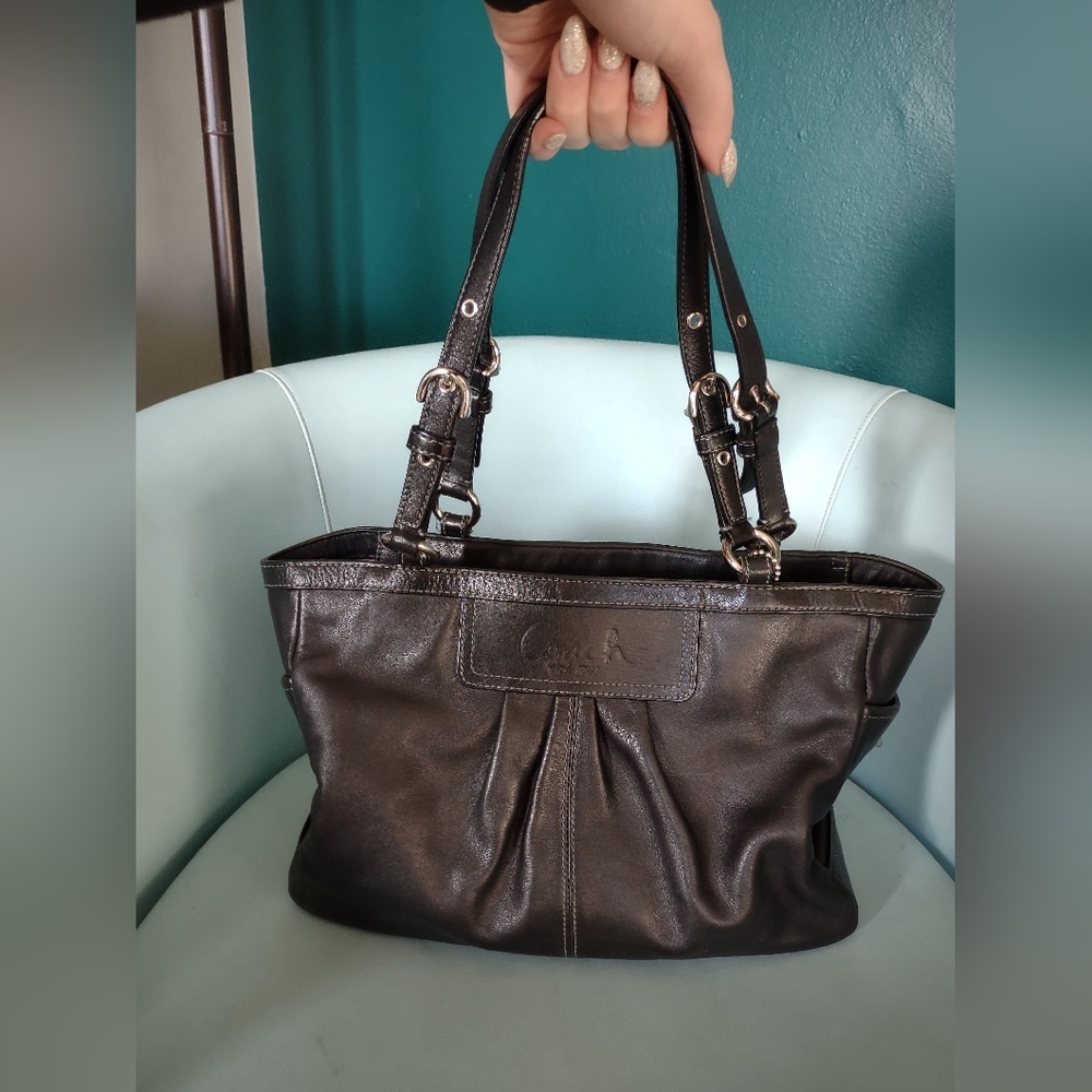 Coach Leather Shoulder Bag
